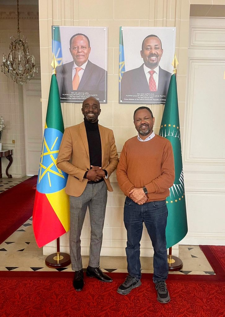 Mohamed Diarra et M. Daniel Mesfin, chargé du département de la diaspora éthiopienne, dans le cadre de la tournée diplomatique de l'Ordae.